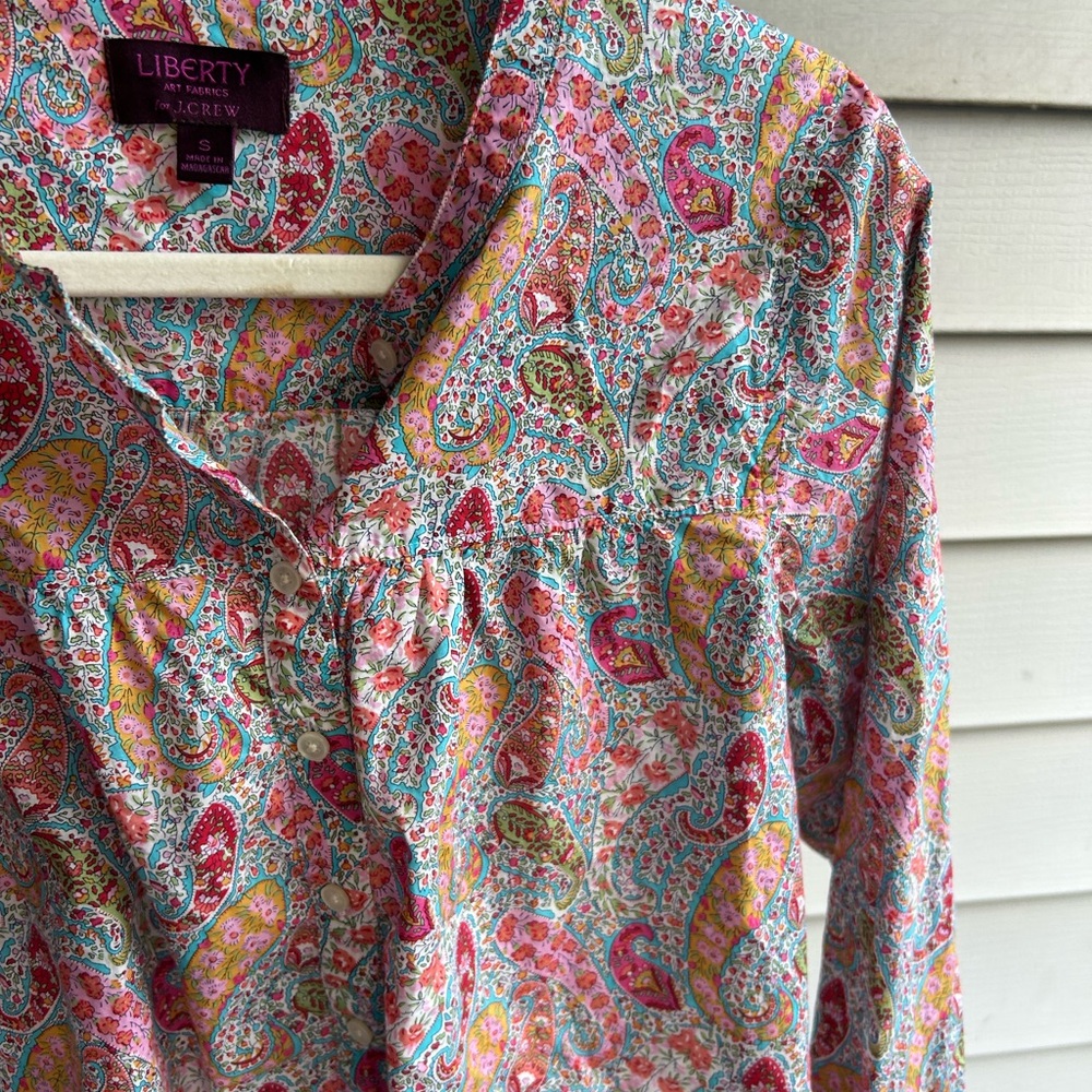 LIKE NEW- Liberty Art for J.Crew Multicolor Paisley Button Down Summer Blouse - Picture 9 of 10